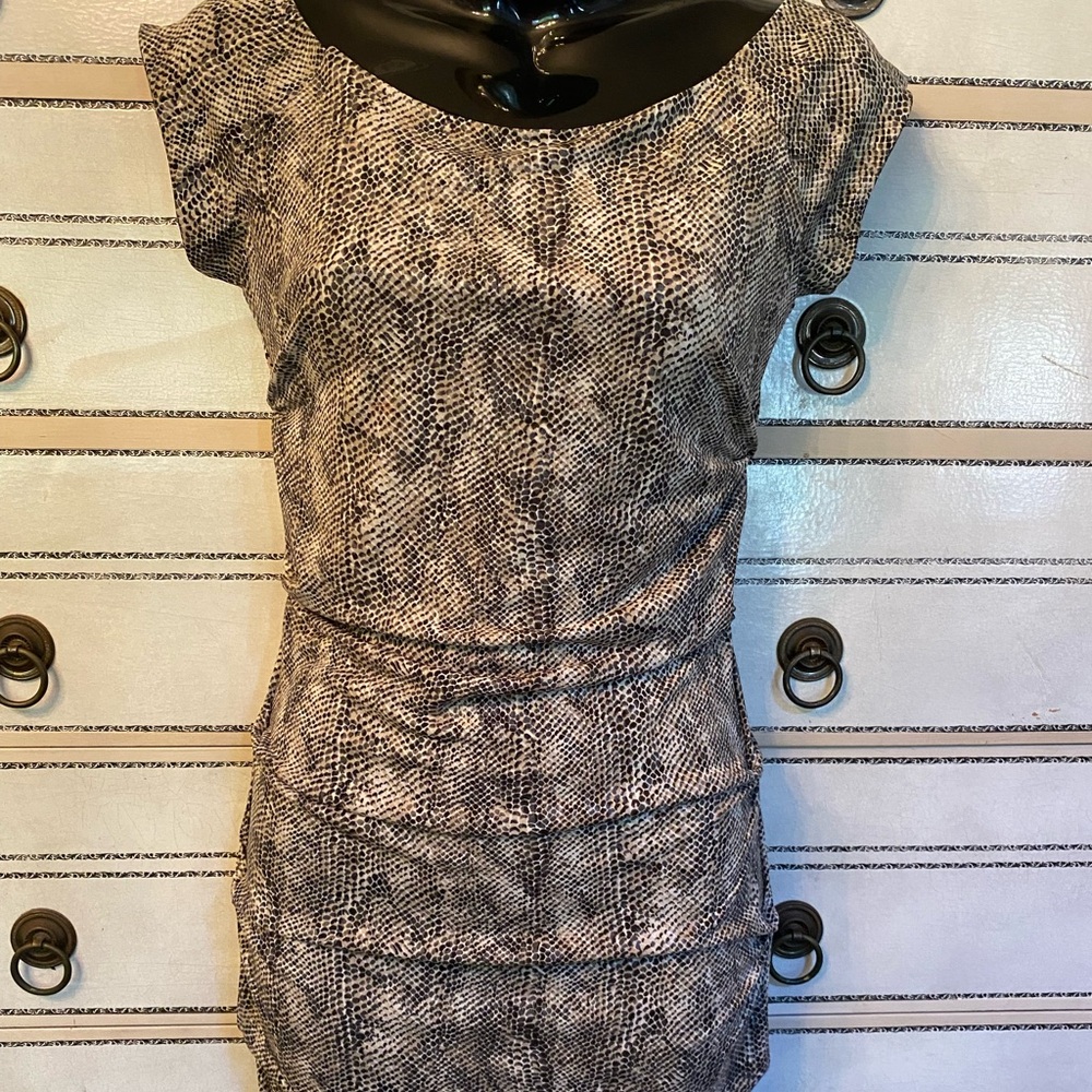 Adorable Max Rave Dress - Picture 2 of 6